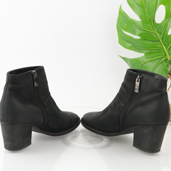 Blondo Womens Nelli Boot Size 9.5 Black Leather Waterproof Mid Block Heel Bootie - Picture 6 of 13